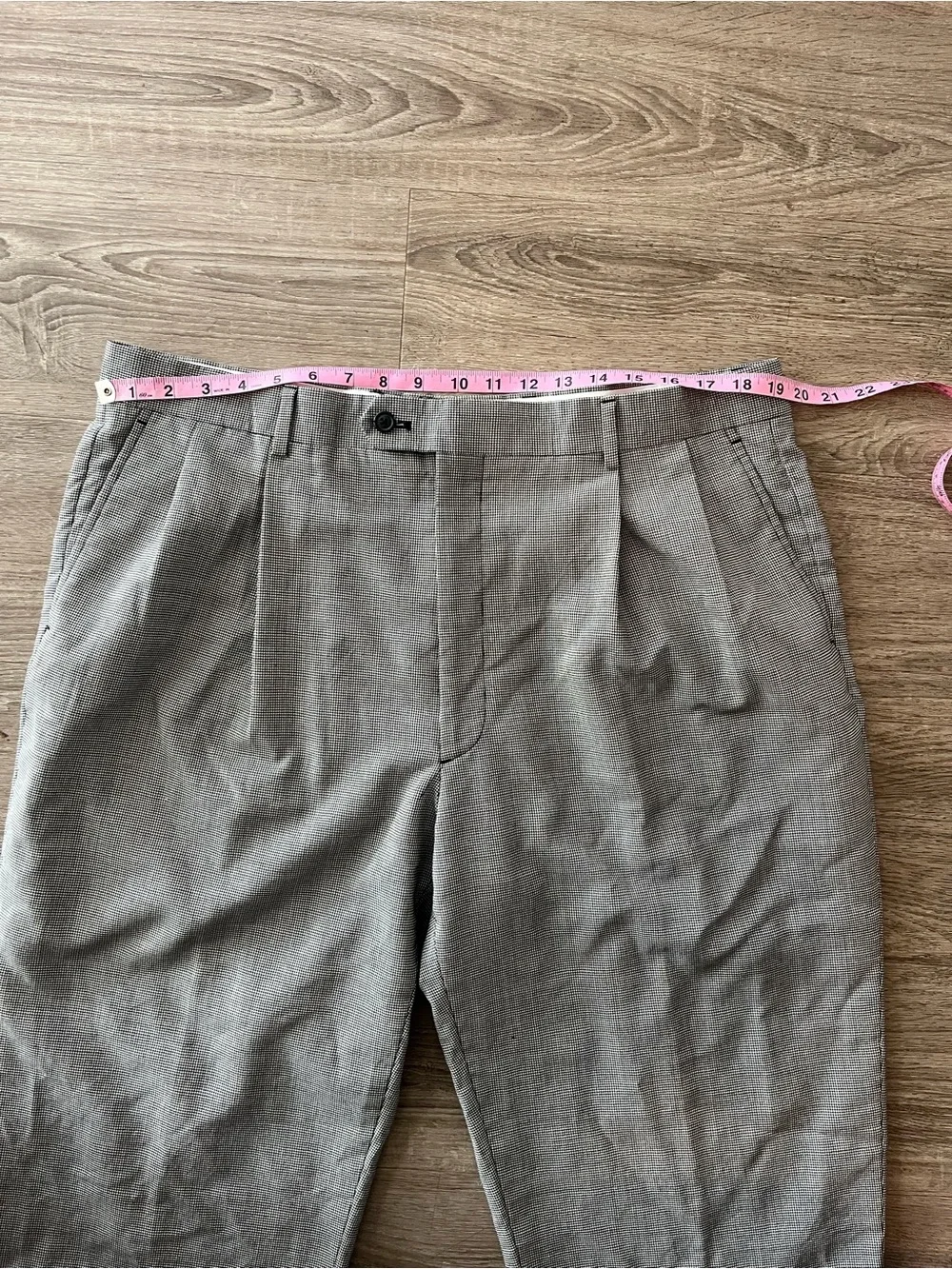 Joseph & Feiss Wool Dress Pants Mens 40 Gray Houndstooth Pleated Cuffed Fancy